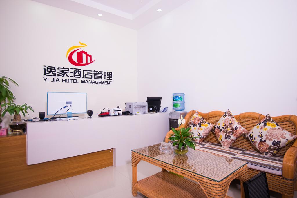 Yi Jia Apartment Jinghong Exterior photo